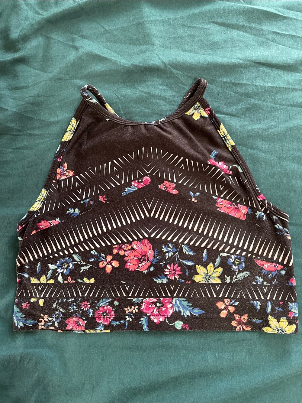 Betsy Johnson Black Floral High-Neck yoga crop top